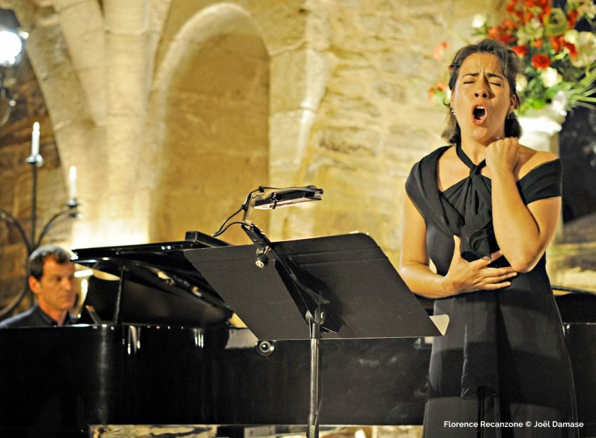 Florence Recanzone - Artiste Lyrique Mezzo-soprano
